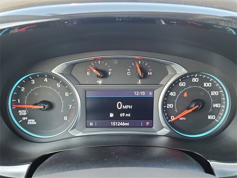 Used 2020 Chevrolet Traverse LT image 30