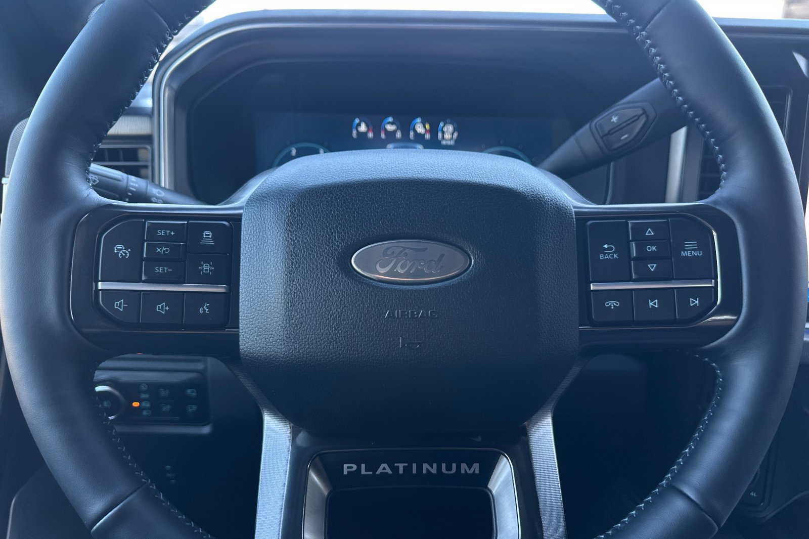 New 2027 Ford F250 Platinum w/ FX4 Off-Road Package AWD/4WD image 23