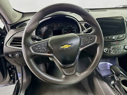 Used 2023 Chevrolet Malibu LT FWD image 12