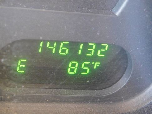 Used 2003 Ford Explorer Sport XLT image 10