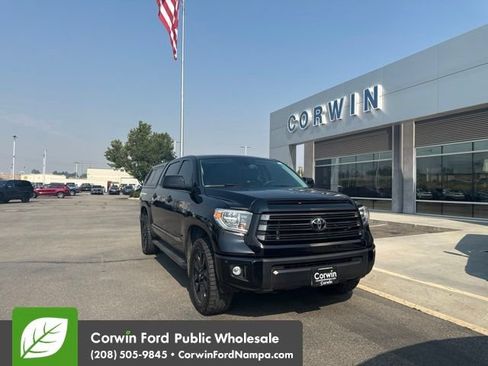Used 2021 Toyota Tundra Limited w/ Limited Premium Package AWD/4WD image 1