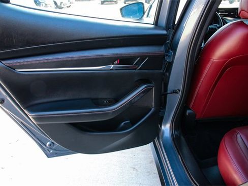 Used 2025 MAZDA MAZDA3 Carbon image 37