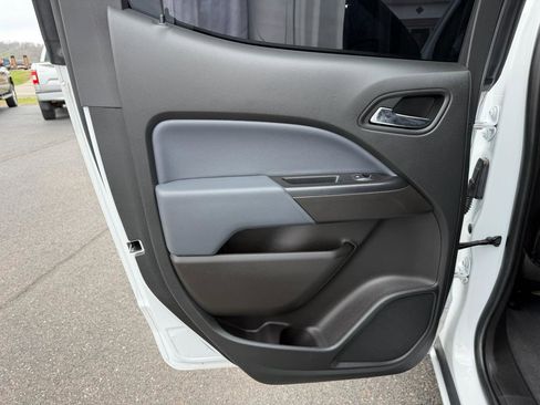 Used 2021 Chevrolet Colorado Z71 image 11