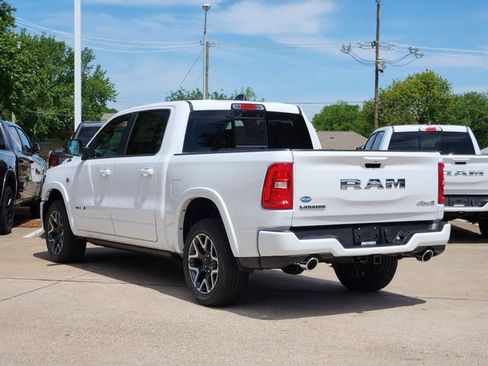New 2026 RAM 1500 Laramie AWD/4WD image 4