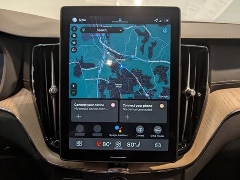 New 2026 Volvo XC60 T8 Ultra w/ Climate Package image 19