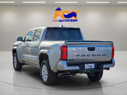 New 2026 Toyota Tacoma SR5 image 3