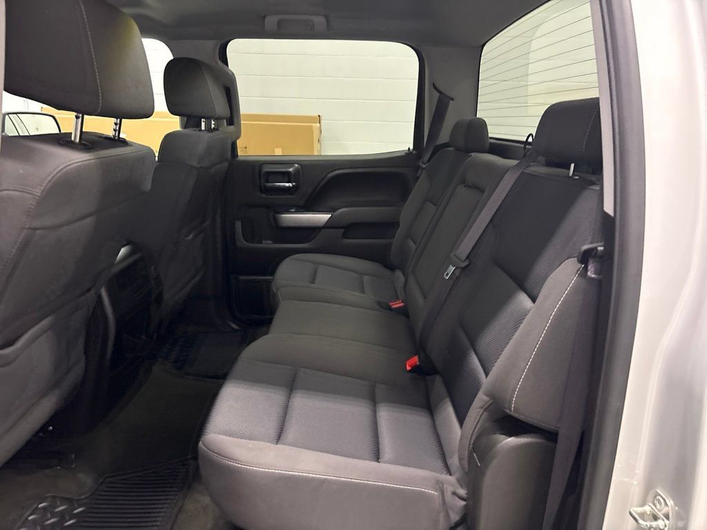 Used 2017 Chevrolet Silverado 1500 LT w/ All Star Edition AWD/4WD image 31