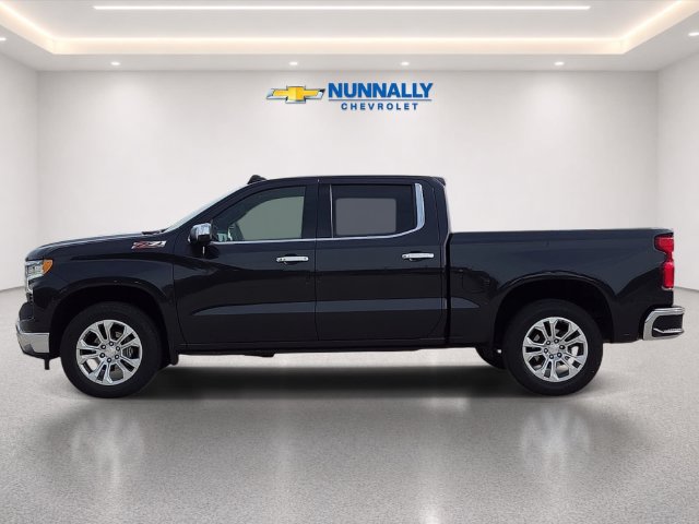Used 2023 Chevrolet Silverado 1500 LTZ w/ LTZ Premium Package AWD/4WD image 2