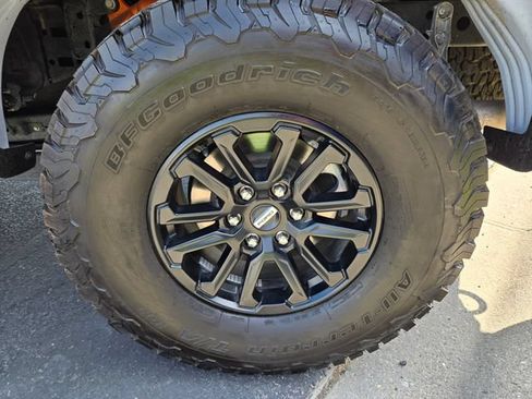 Used 2024 Ford F150 Raptor AWD/4WD image 48