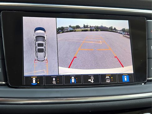 Used 2024 Buick Enclave Avenir w/ Avenir Technology Package AWD/4WD image 17