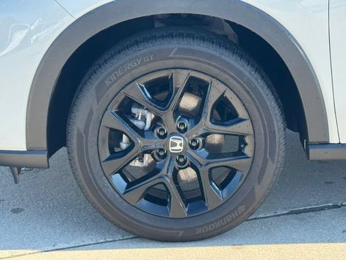Certified 2024 Honda HR-V Sport image 5