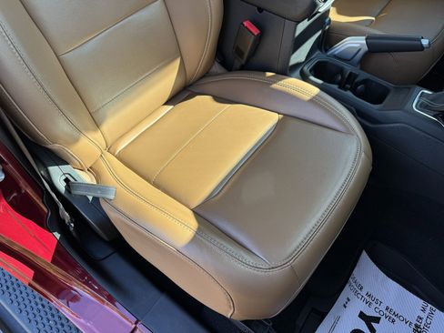 Used 2021 Jeep Wrangler Unlimited Sahara w/ Cold Weather Group image 18