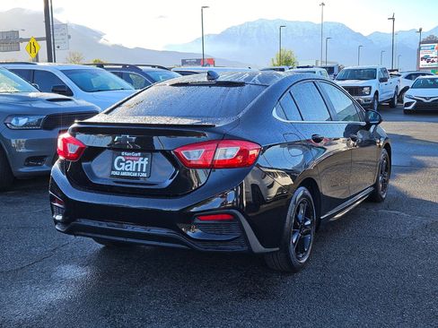 Used 2016 Chevrolet Cruze LT w/ Sun And Sound Package FWD image 3