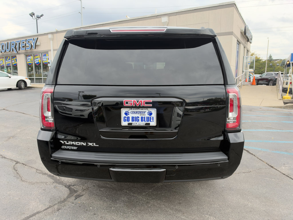 Used 2020 GMC Yukon XL SLT AWD/4WD image 6