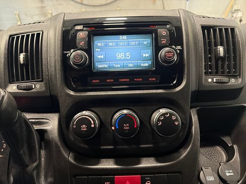 Used 2017 RAM ProMaster 1500 w/ Mopar Trailer Tow Group FWD image 6
