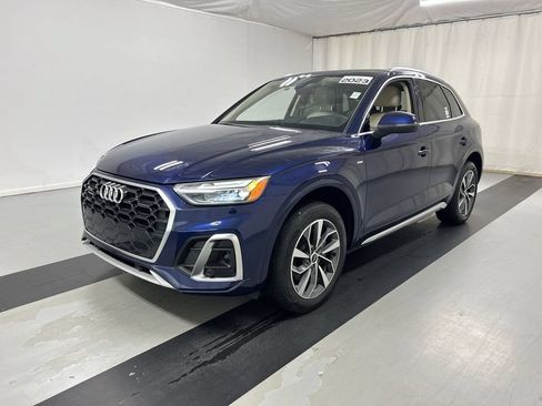 Used 2023 Audi Q5 2.0T Premium w/ Convenience Package AWD/4WD image 5