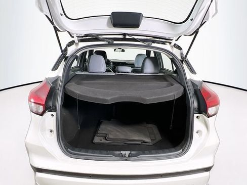 Certified 2023 Nissan Kicks SR w/ SR Premium Package image 26