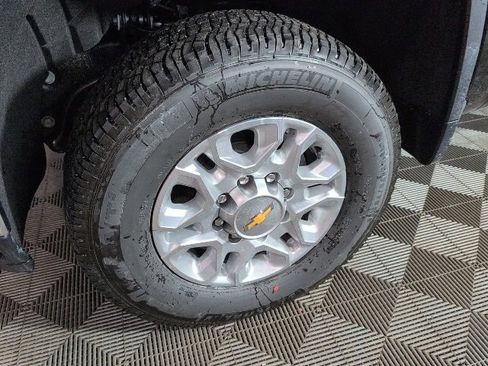 New 2026 Chevrolet Silverado 3500 LT image 7