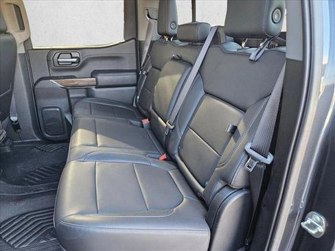 Used 2020 Chevrolet Silverado 1500 LT Trail Boss image 18