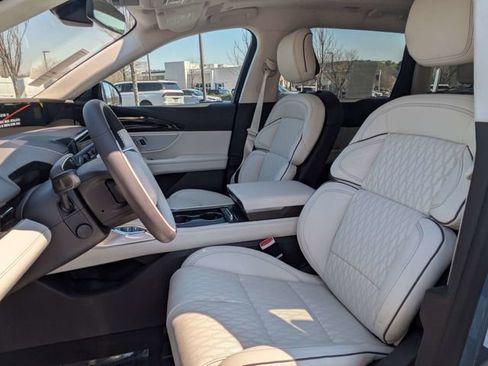 New 2026 Lincoln Nautilus Black Label w/ Jet Appearance Package image 18