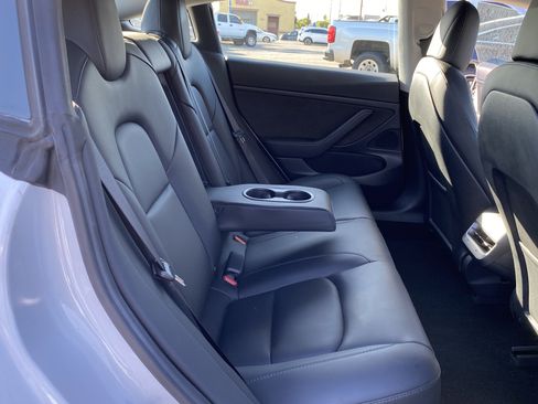 Used 2021 Tesla Model 3 Standard Range Plus RWD image 21