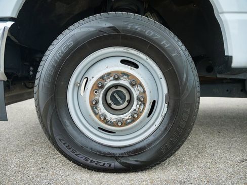 Used 2023 Ford F350 XL w/ 360-Degree Camera Package image 28