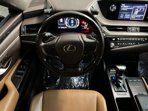 Used 2021 Lexus ES 250 w/ Premium Package image 14