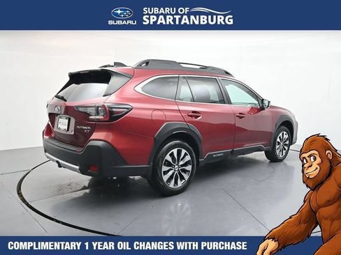 Used 2023 Subaru Outback Limited XT AWD/4WD image 8