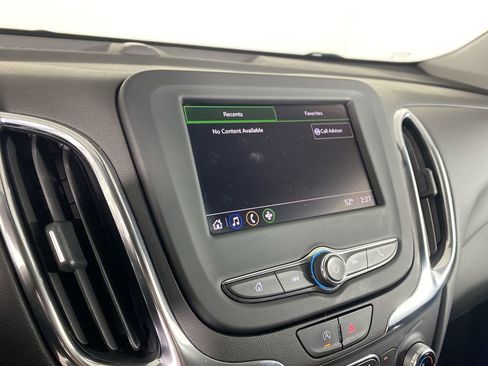 Used 2023 Chevrolet Equinox LT image 17