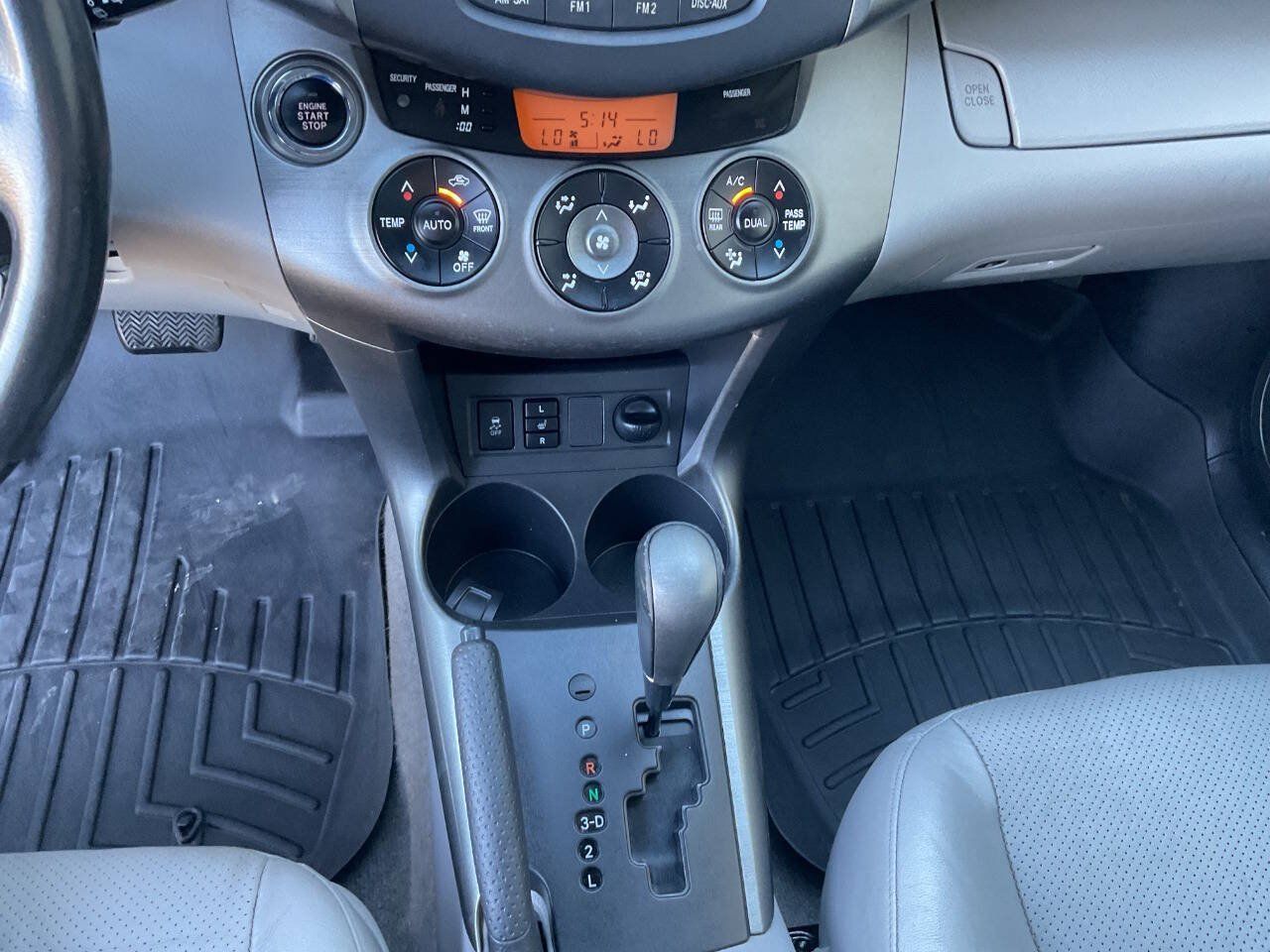 Used 2009 Toyota RAV4 Limited w/ Limited Extra Value Pkg AWD/4WD image 21