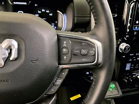 Used 2024 RAM 1500 Laramie image 18