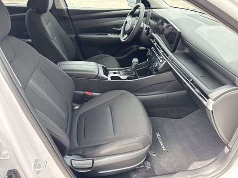 Used 2025 Hyundai Tucson SEL FWD image 30