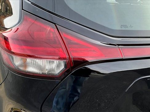 Used 2022 Nissan Kicks S w/ Interior Electronics Package image 32