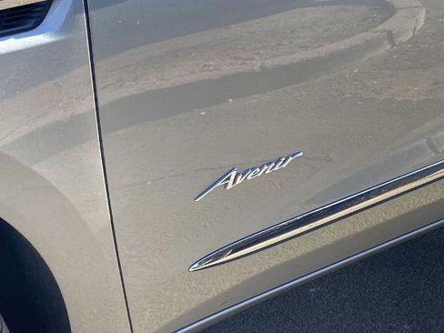 Used 2023 Buick Enclave Avenir w/ Avenir Technology Package image 29