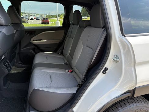 New 2026 Subaru Forester Premium AWD/4WD image 29