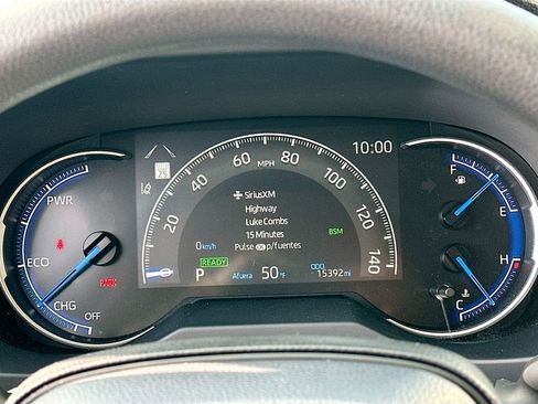 Used 2025 Toyota RAV4 XLE image 12