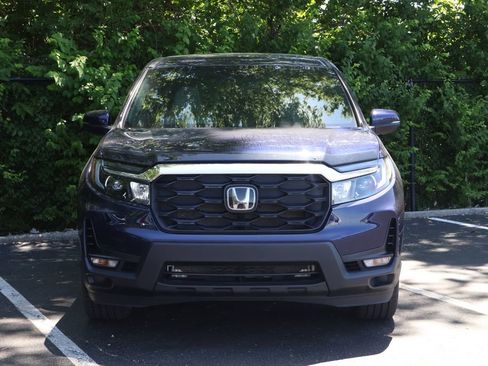 Used 2024 Honda Passport EX-L image 2
