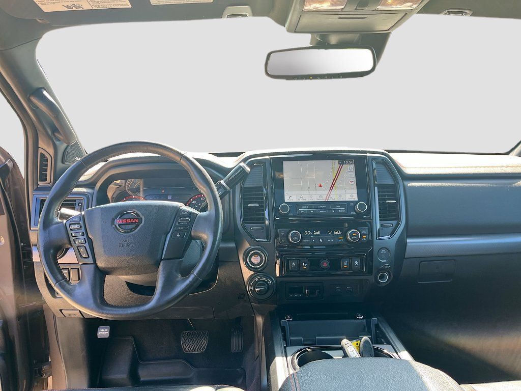 Used 2022 Nissan Titan PRO-4X w/ Pro-4x Convenience Package AWD/4WD image 24