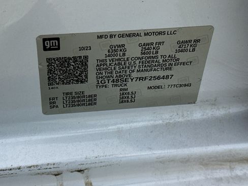 Used 2024 GMC Sierra 3500 SLT w/ SLT Premium Package RWD image 34