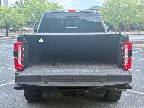 Used 2025 Ford F250 Lariat w/ Lariat Ultimate Package AWD/4WD image 17