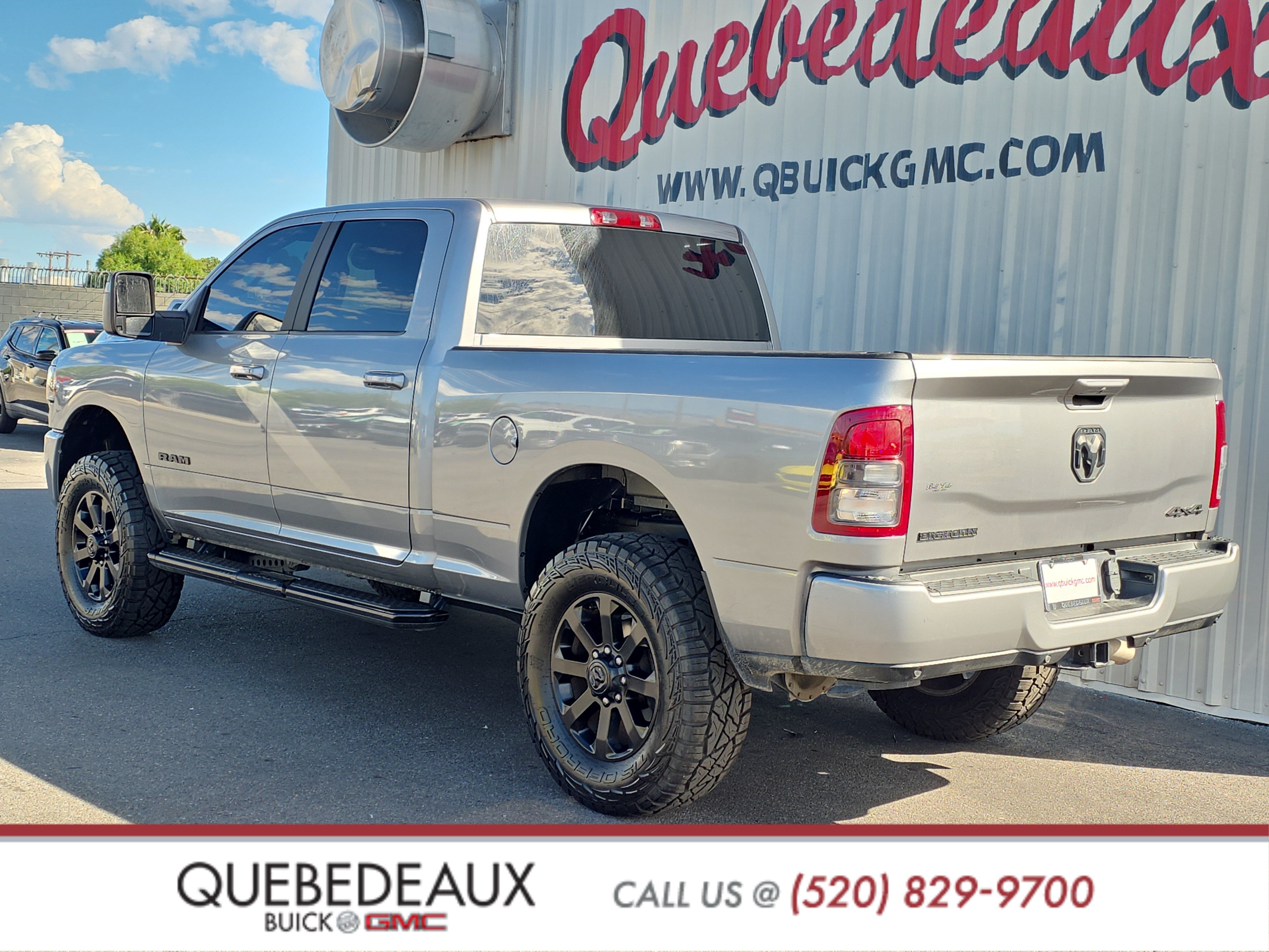 Used 2024 RAM 2500 Big Horn w/ Night Edition AWD/4WD image 6