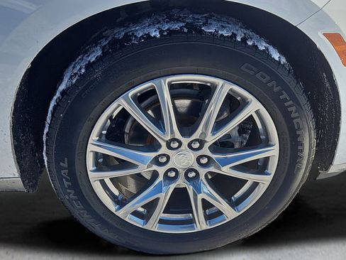 Used 2022 Buick Enclave Premium w/ Experience Buick Package image 4