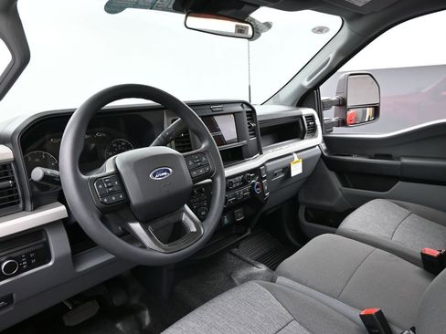New 2026 Ford F250 XL image 22