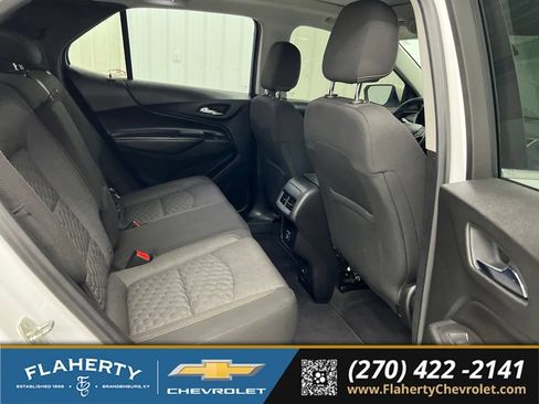 Used 2019 Chevrolet Equinox LT w/ Sun & Navigation Package FWD image 13