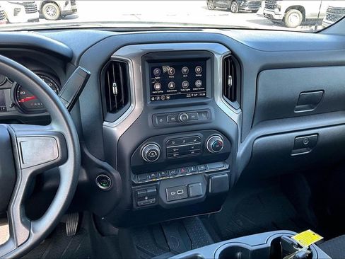 New 2026 Chevrolet Silverado 1500 Custom image 7