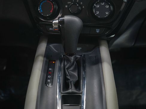 Used 2020 Honda HR-V LX image 18