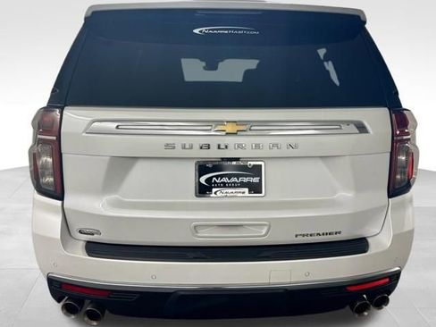 Used 2024 Chevrolet Suburban Premier image 8