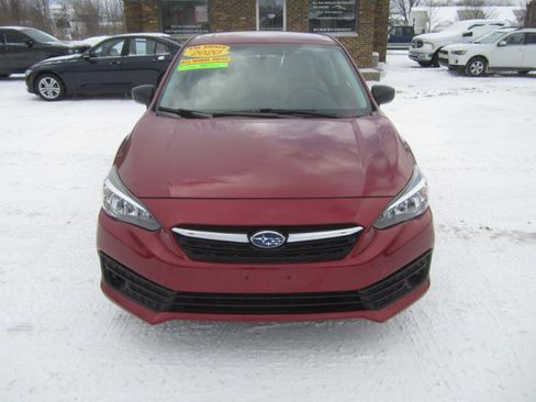 Used 2020 Subaru Impreza 2.0i image 3