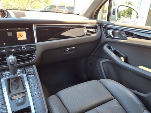 Used 2019 Porsche Macan S AWD/4WD image 20