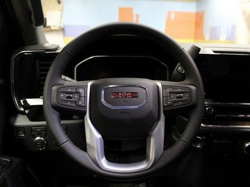 New 2026 GMC Sierra 1500 Elevation image 19